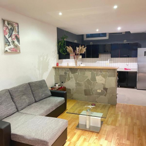 Apartment Bazar